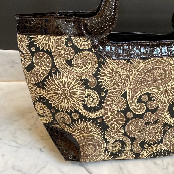 XL Paisley and Faux Alligator Trimmed Tote - Picture 2 of 10